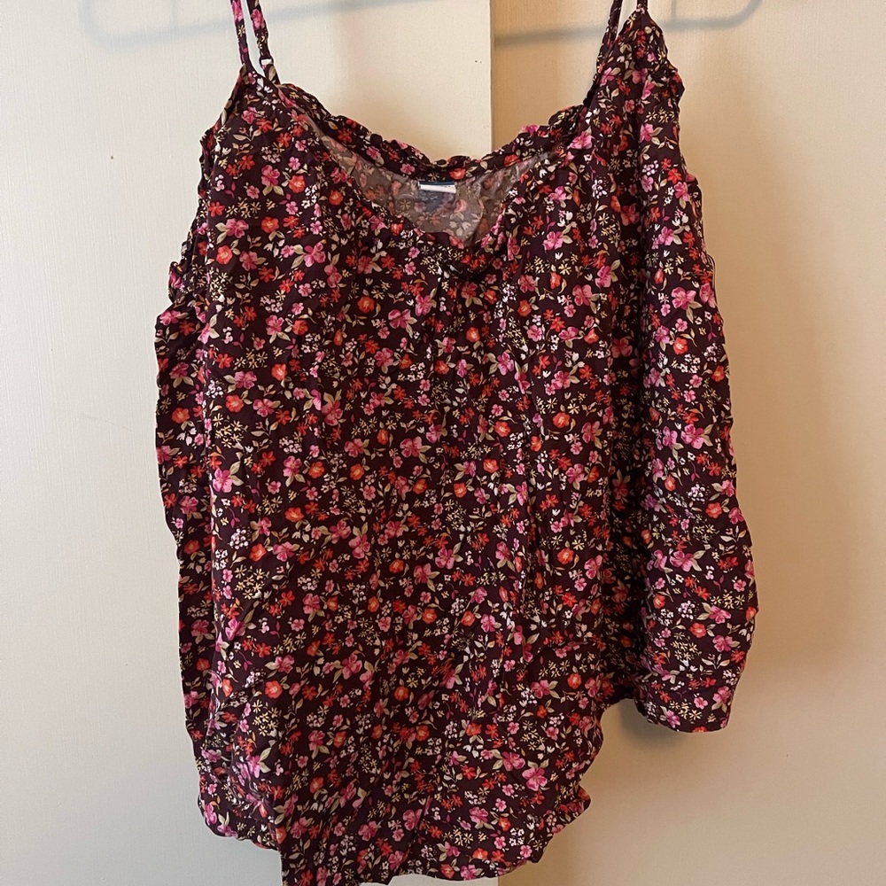 Floral top